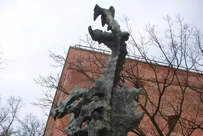 Wawel Dragon Statue, Krakow